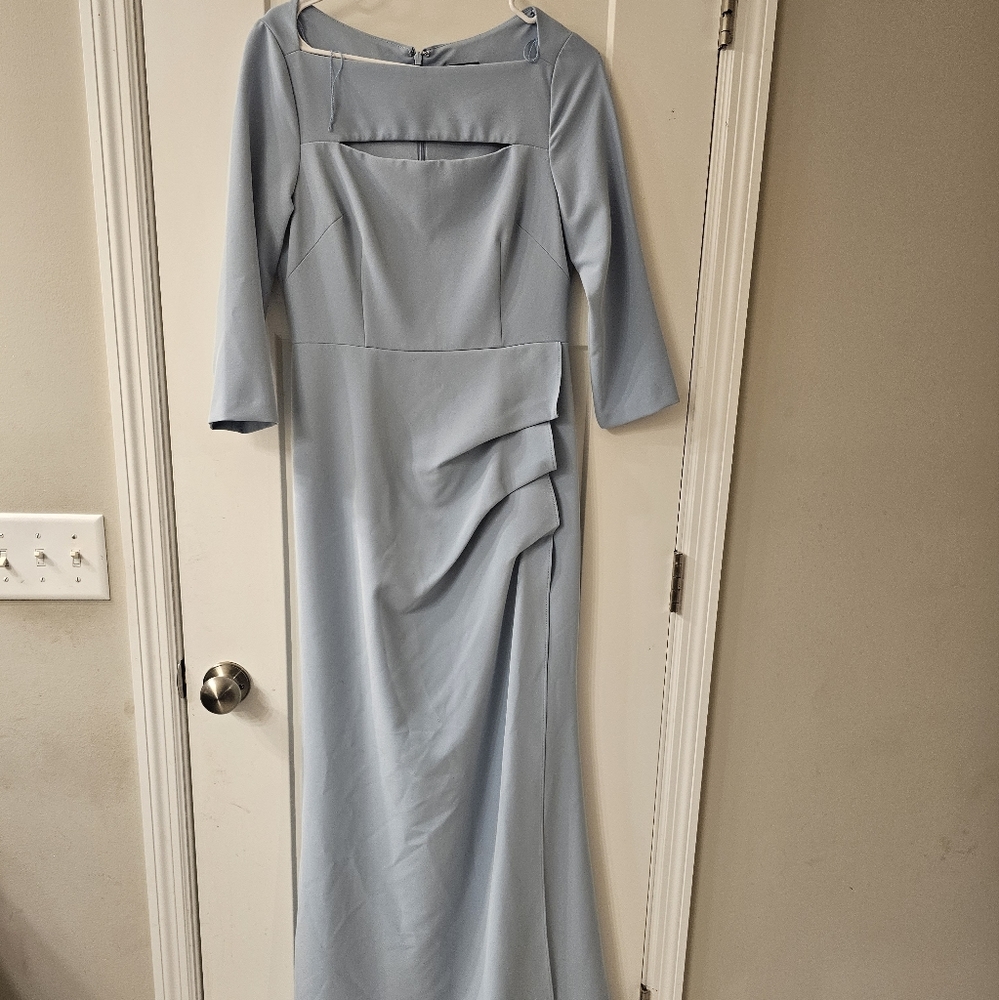 Adrianna Papell Evening dress-